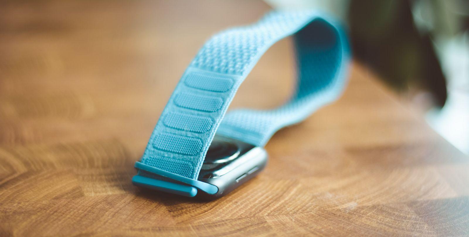 How to choose an iPhone case and Apple Watch strap