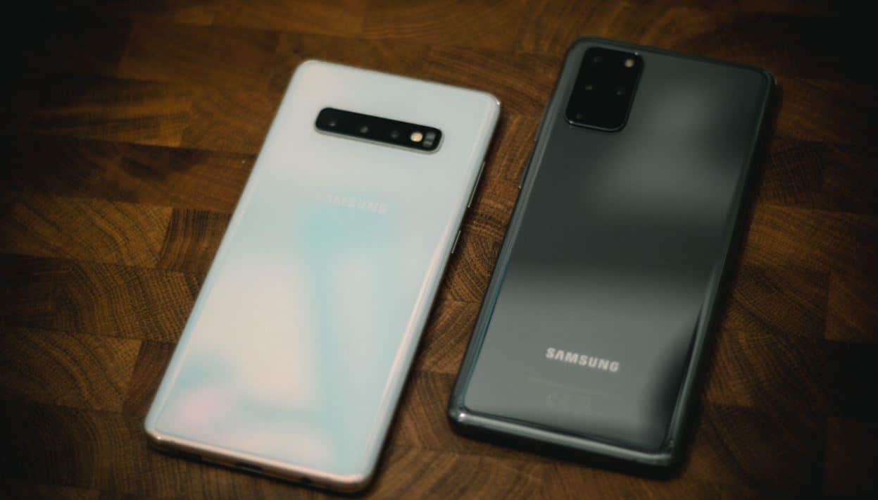 Samsung Galaxy S10 + and Samsung Galaxy S20 +
